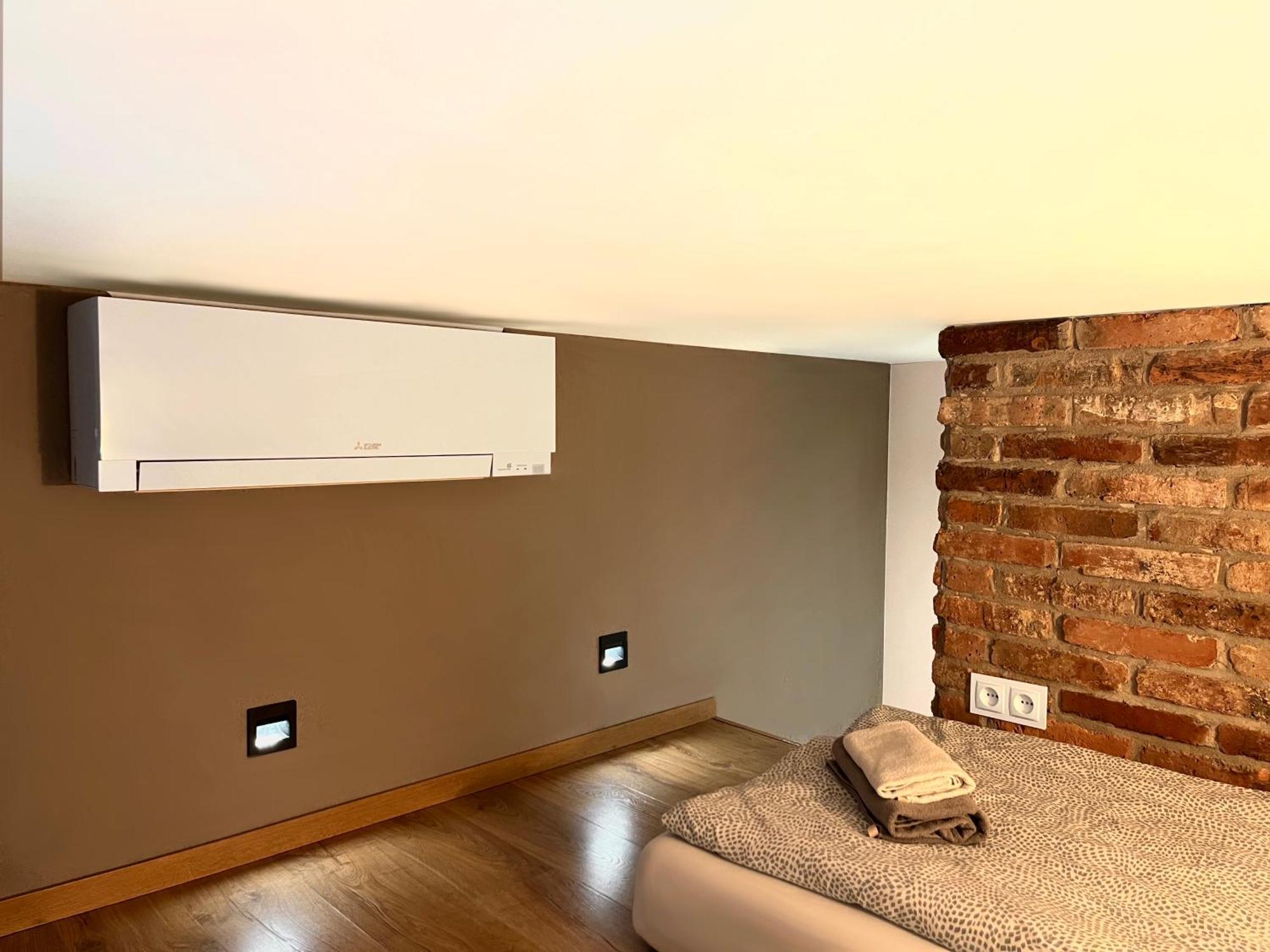 Large 75 M2 Apartment For 6 Guests Next To Wawel Castle Краків Екстер'єр фото